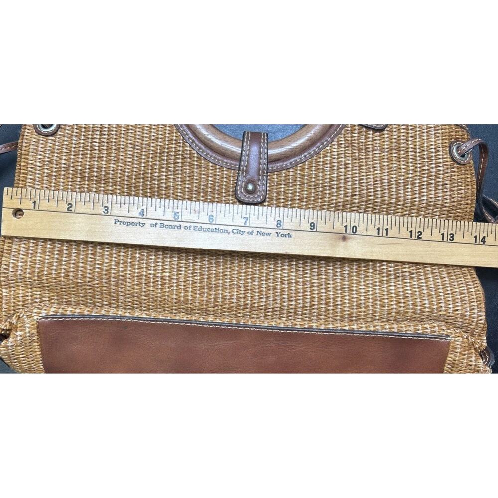 Fossil Woven Handbag Satchel Brown w Leather Trim Wooden Handle Boho Key Charm - Picture 3 of 7